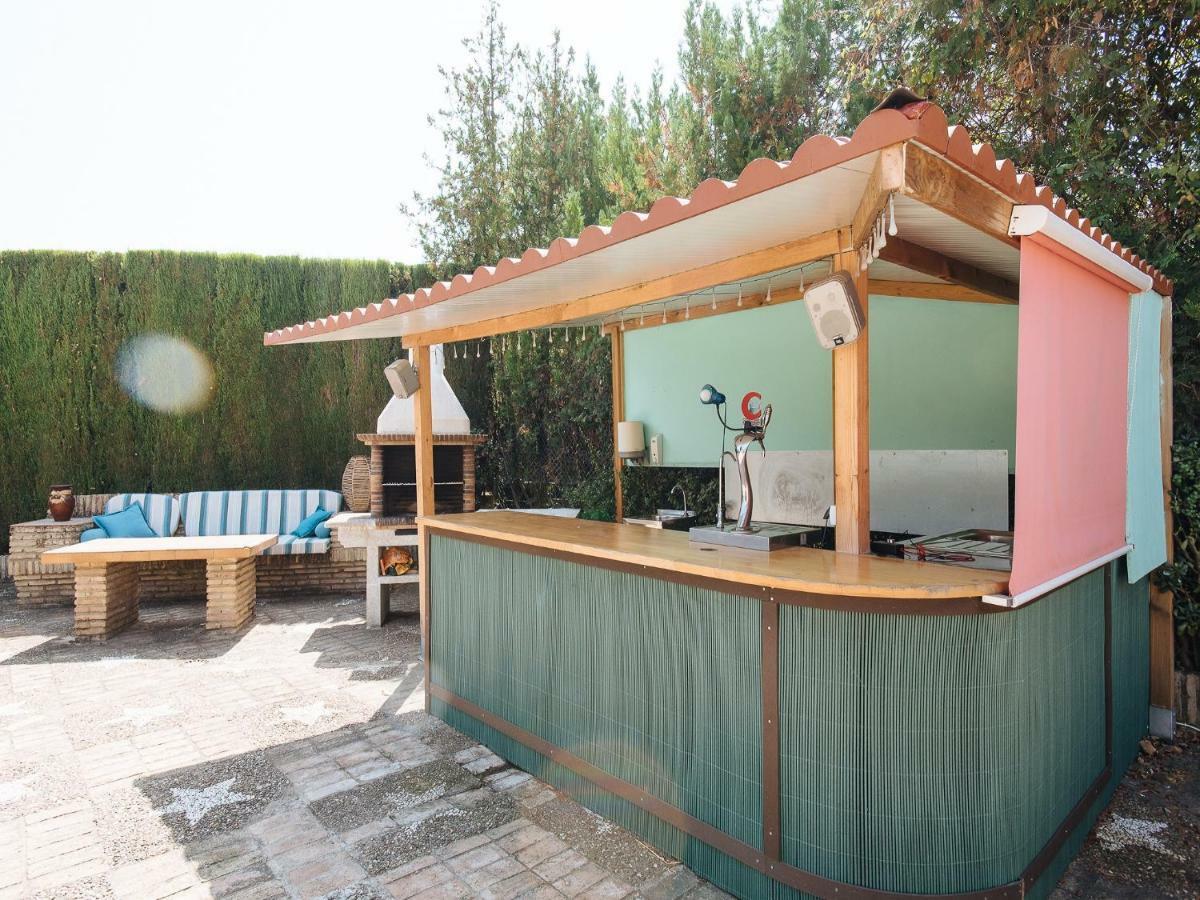 Divi Apartments Villa Reyes Mairena del Aljarafe Bagian luar foto