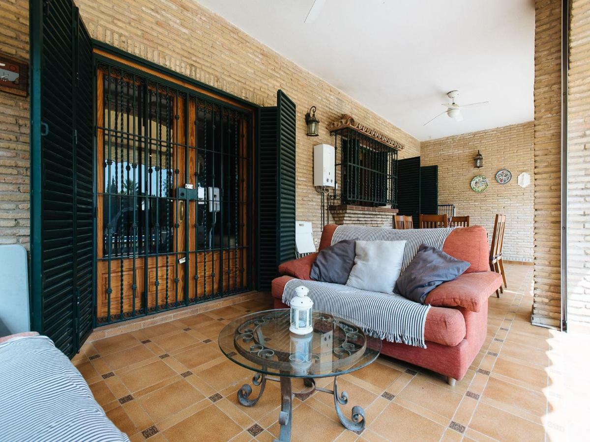 Divi Apartments Villa Reyes Mairena del Aljarafe Bagian luar foto