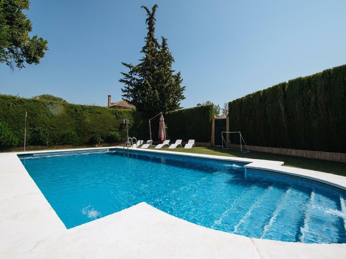 Divi Apartments Villa Reyes Mairena del Aljarafe Bagian luar foto