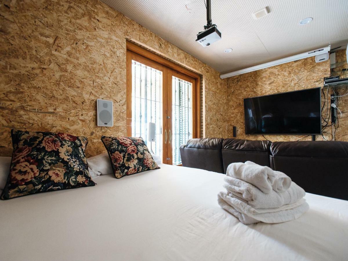 Divi Apartments Villa Reyes Mairena del Aljarafe Bagian luar foto