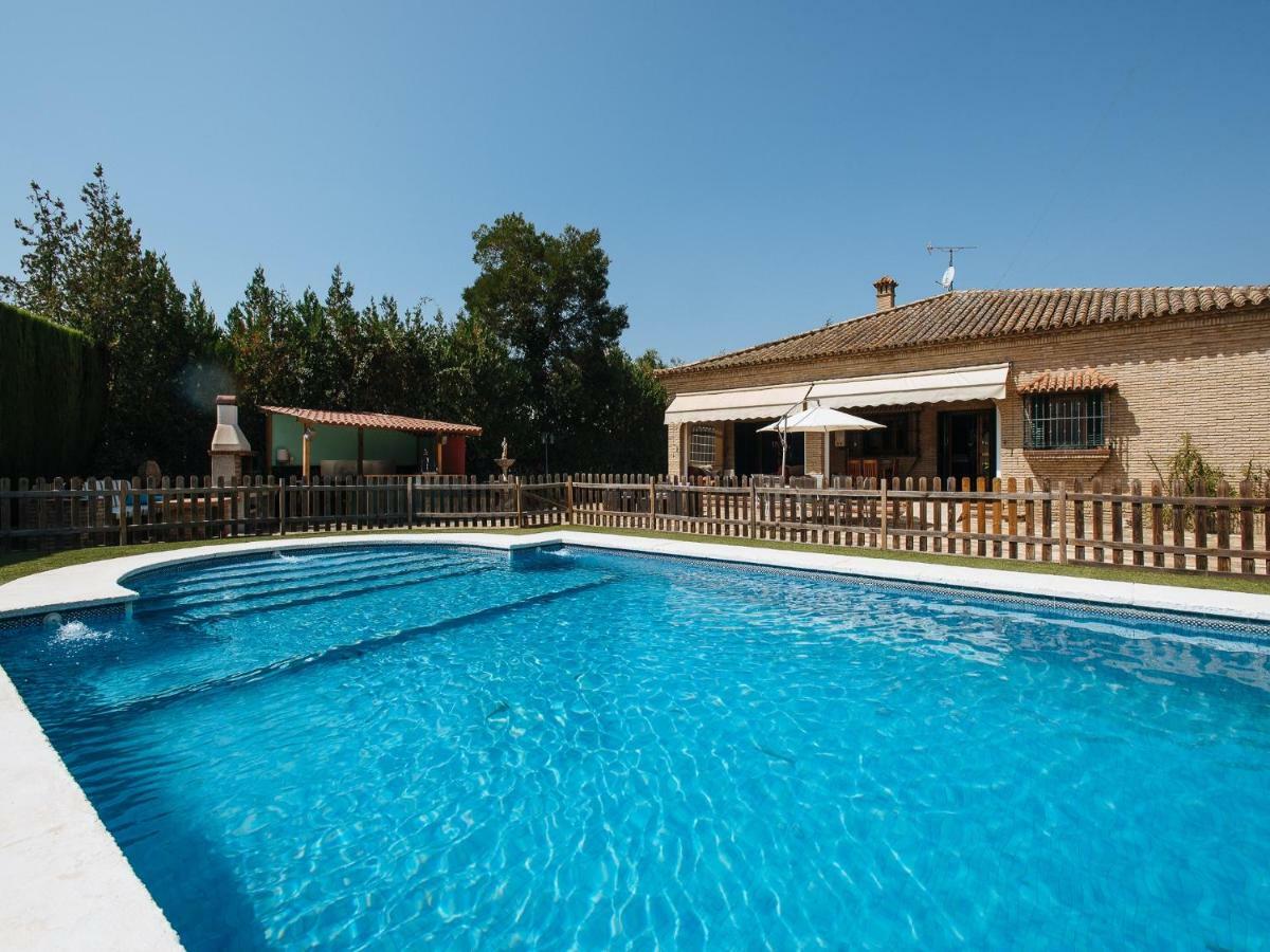 Divi Apartments Villa Reyes Mairena del Aljarafe Bagian luar foto